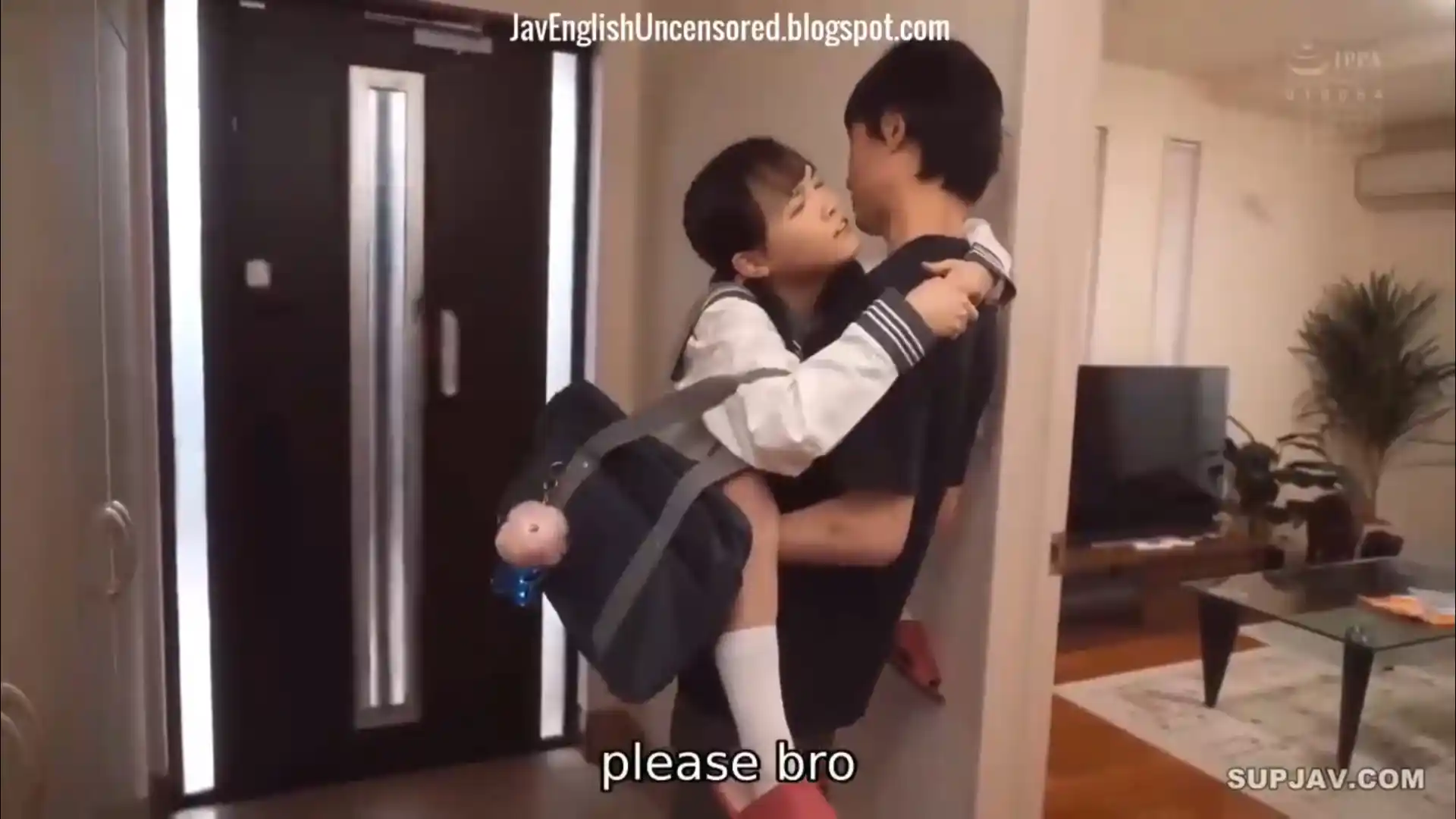 Japonesinha transando com irmão mais velho